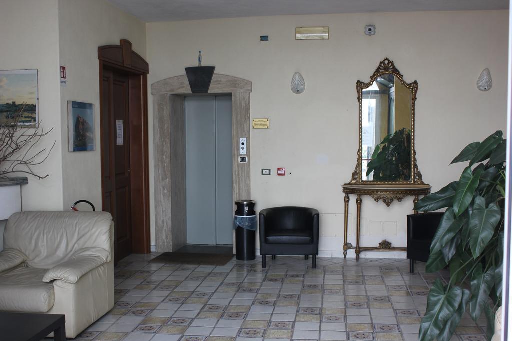 Hotel L'Approdo Casamicciola Terme Екстериор снимка