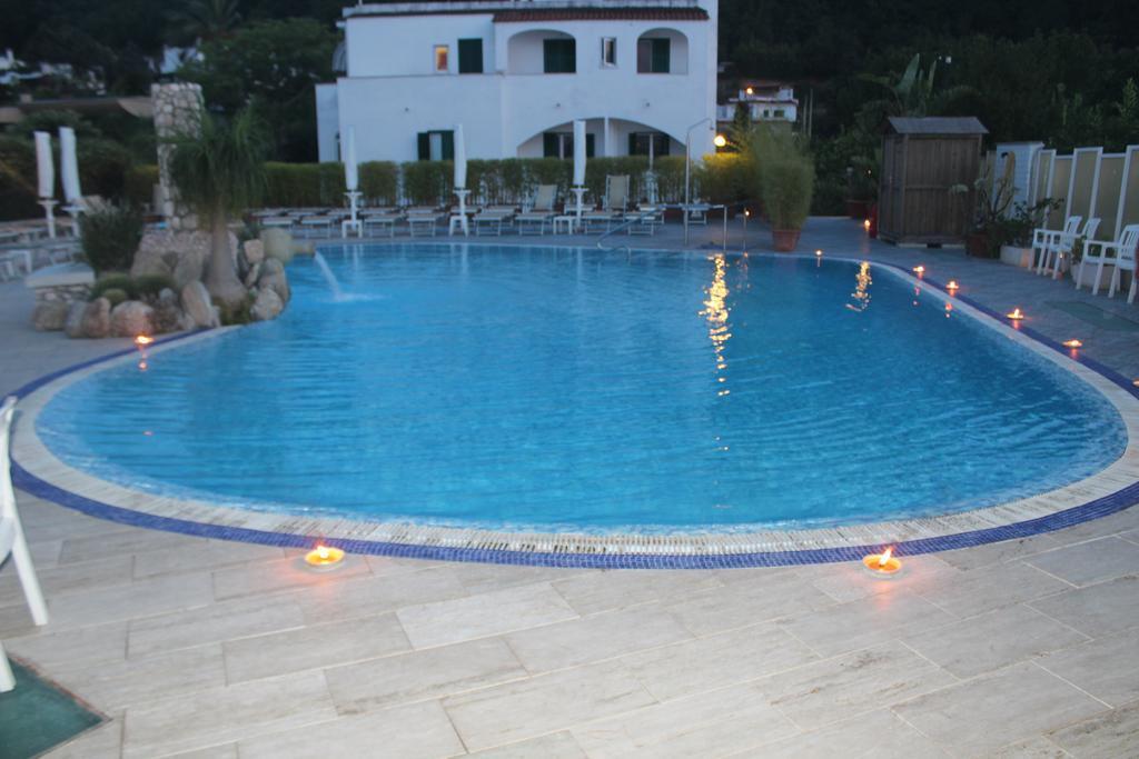Hotel L'Approdo Casamicciola Terme Екстериор снимка