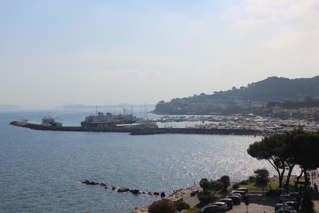 Hotel L'Approdo Casamicciola Terme Екстериор снимка